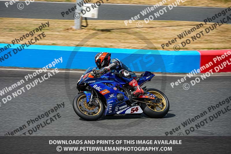enduro digital images;event digital images;eventdigitalimages;mallory park;mallory park photographs;mallory park trackday;mallory park trackday photographs;no limits trackdays;peter wileman photography;racing digital images;trackday digital images;trackday photos